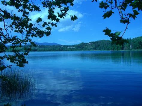 El Lago Azul Banyoles Gerona
