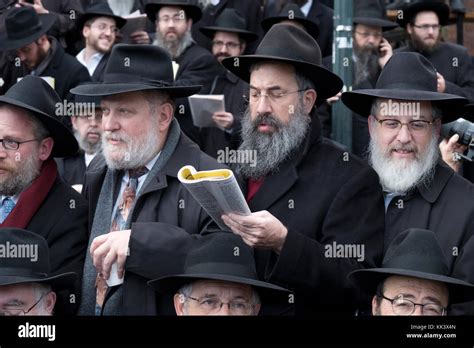 Chabad Lubavitch Stockfotos Und Bilder Kaufen Alamy