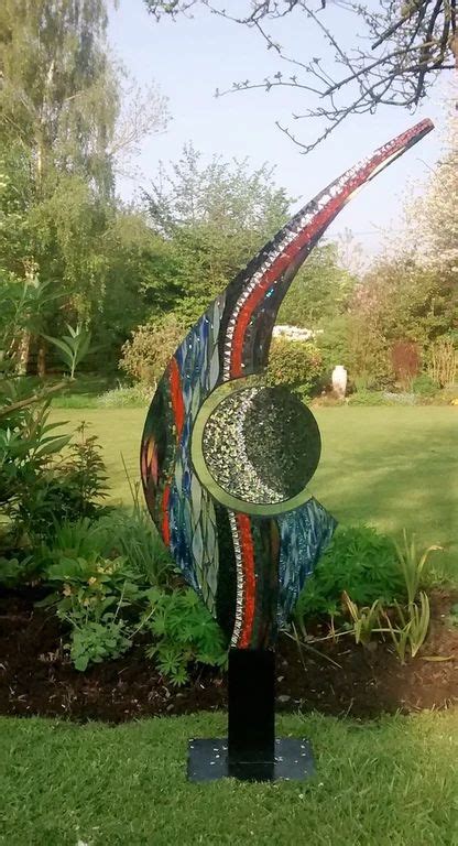 Mosaic Sculptor Katie Green Mosaics Mosaic Garden Art Glass Mosaic Art Mosaic Art
