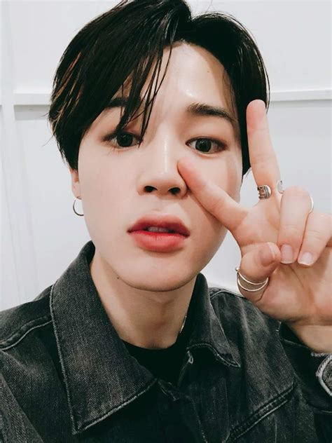 Jimin Selfies😍 Armys Amino