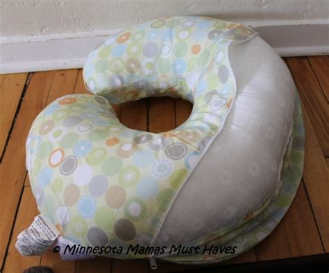 Benefits of using mustard seeds pillows/rai ka takiya for newborn babies. Comfort Your Baby with the Boppy Pillow! - Must Have Mom