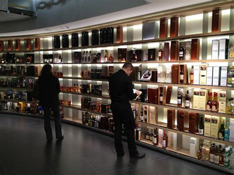 This week it was reopened. À voir : la cave de la Grande Epicerie de Paris (au Bon ...