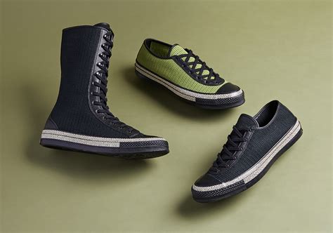 The converse x jw anderson collab is no different, as it ventures to the ever popular streetwear trend, incorporating an athletic element to the shoe that is just as well served when worn sitting on a couch. JW Anderson Converse New_Classics Collection | SneakerNews