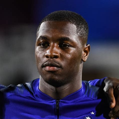 With layvin kurzawa and lucas digne already ahead of fode in the pecking order, the french giants have. Joueur Fode Ballo-Toure - Onze Mondial