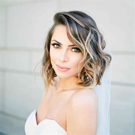 17 Wedding Hairstyles for Medium Length Hair