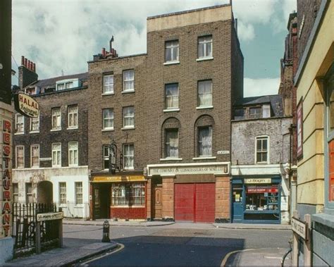 Spectacular Photos Of Londons Lost East End In Kodachrome With Images
