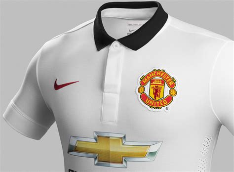 Scopri ricette, idee per la casa, consigli di stile e altre idee da provare. Manchester United 14-15 Trikots - Nur Fussball
