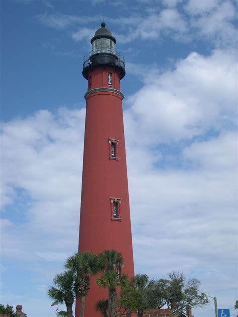 Ponce Inlet Lighthouse Ponce Inlet Fl The Ponce Inlet Lighthouse Is