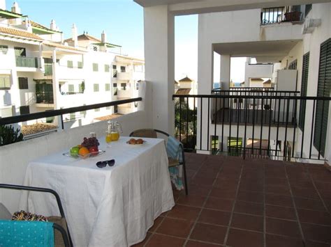 Benicasim şehrinde almadraba yakınındaki konaklama yerleri. Apartamento en Almadraba Playa - GOTOCADIZ.COM