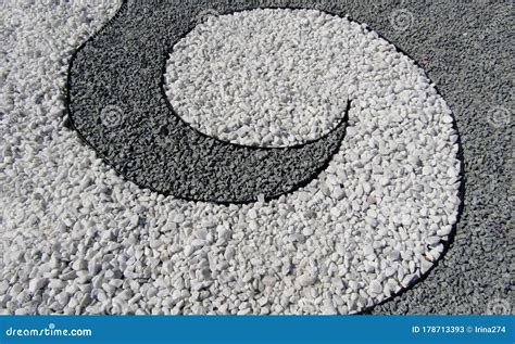 Black And White Pebbles And Stones Design For Garden Stock Image