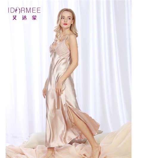 Idarmee S1012 Brand Upscale Women Nightgowns Faux Silk Plus Size