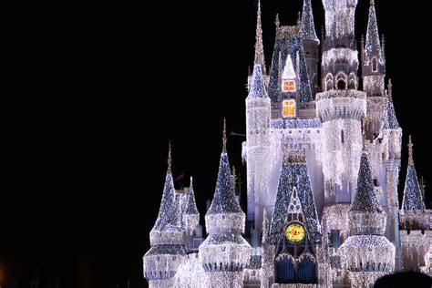 Cinderellas Castle Winter Wonderland Disneyworlds Magic Flickr