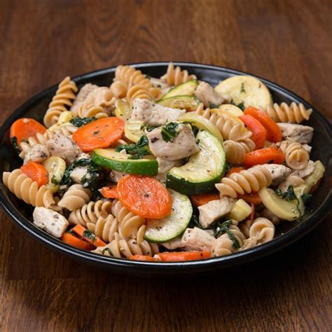 Everything will keep in the. Meal-Prep Garlic Chicken And Veggie Pasta | Recipe | Veggie pasta recipes, Chicken meal prep ...