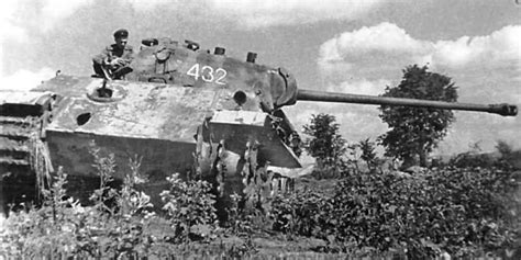 Destroyed Panther Number 432 East Front World War Photos