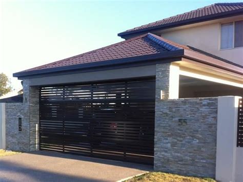 Want to make sure that your detached structure adds to your property instead of taking away. 2018 How much is a garage door? | What are your options ...