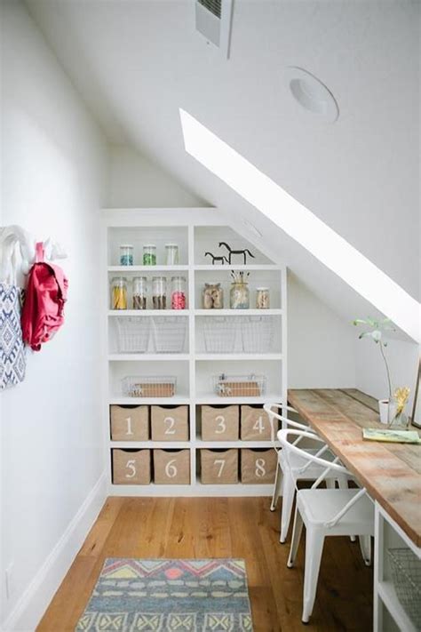 Stunning Slanted Ceiling Living Room Ideas 17 Slanted Walls Attic