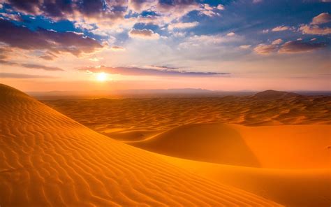 1920x1200 Sand Desert Nature Sunset Clouds Sky Coolwallpapersme