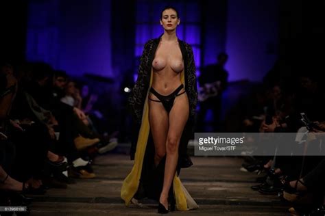 Alejandra Guilmant Posa Desnuda En Estas Fotos Calientes Filtradas