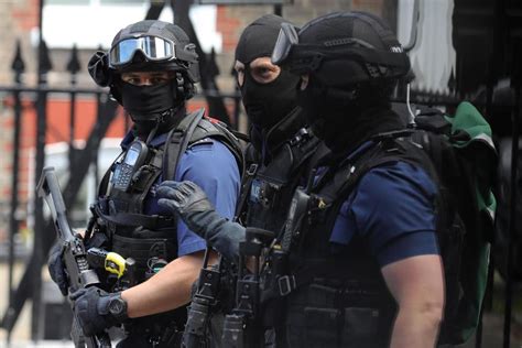 Woolwich Raid Armed Police Storm Flat And Arrest Man In Counter Terror Swoop In South East