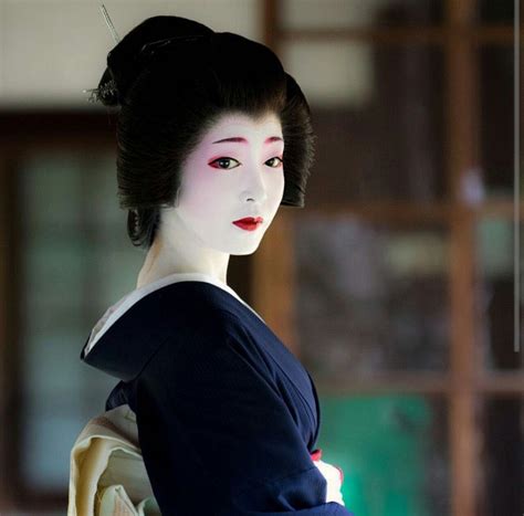 geiko（geisya） toshikana kyoto japan japanese history japanese beauty japanese culture