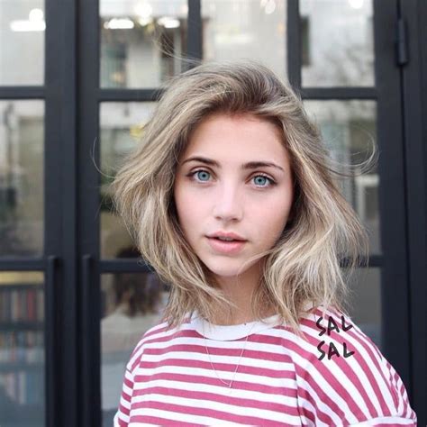 Emily Rudd Blonde Girl Beauty Beautiful Eyes