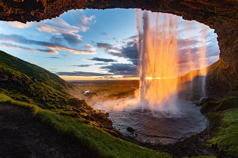 Icelands Best And Most Amazing Waterfalls Wanderlust
