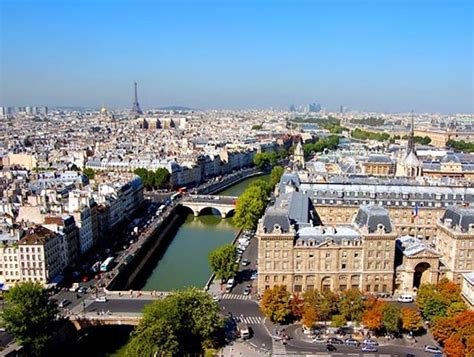 Paris: เที่ยวกรุงปารีส สัมผัสมหานครแห่งสีสันบนหอไอเฟล