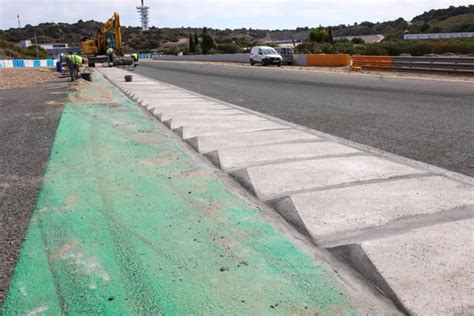 Jerez Has Controversial Solution To Motogp Track Limits Problem The Race