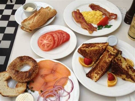 Where to Eat the Best Breakfast in Montreal, Day or Night