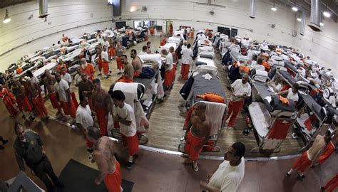 prison reform is making life inside prison worse not better — quartz