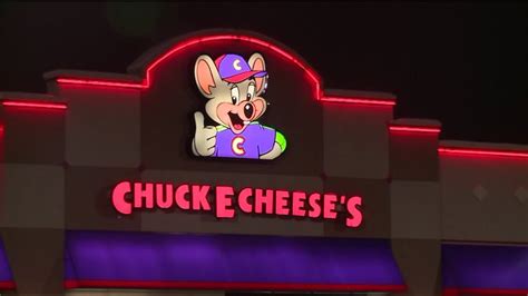 Chuck E Cheese Leaving Oak Lawn After Multiple Violent Incidents Wgn Tv