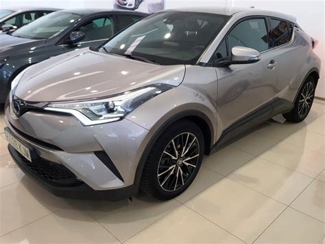 Toyota shīeichiāru) is a subcompact crossover suv produced by toyota. Toyota Chr 2018 C-HR 1.8 125H Advance plus 5p. - 19.000 ...