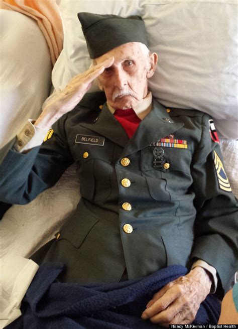 98 Year Old Vet Dresses In Uniform One Last Time On Veterans Day Dies