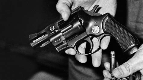 1986 wählte pinzner einen aufsehenerregenden abgang: Werner Pinzner: Der Killer von St. Pauli | NDR.de ...