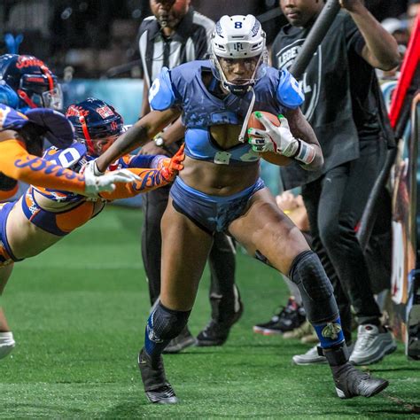 My collection of lfl wardrobe malfunction photos has been moved to a website called lfl wardrobe malfunctions. Lfl Uncensored / Pin On Lfl - Another legends football ...