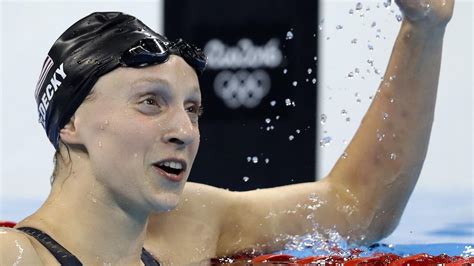 Katie Ledecky Shatters Own World Record In First Pro Swimming Event Baltimore Sun