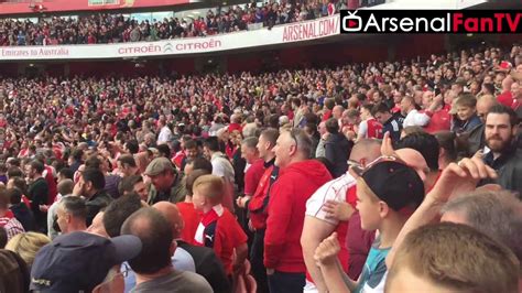 Arsenal Fans Celebrating St Totteringhams Day Inside The Emirates
