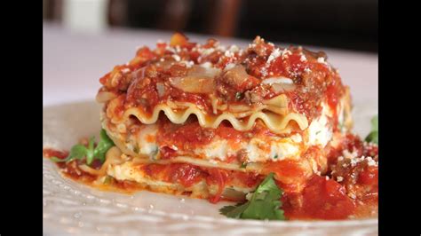 The Best Meat Lasagna Recipe How To Make Homemade