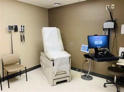 Doctors Office Waiting And Seating Area Stock Image Image Of Wall