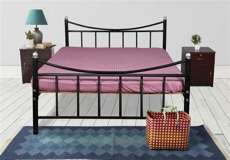 10 Simple And Modern Iron Bed Designs With Photos In India
