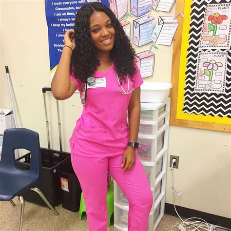Pinterest Baddiebecky21 Bex ♎️ Nurse Outfit Scrubs Medical