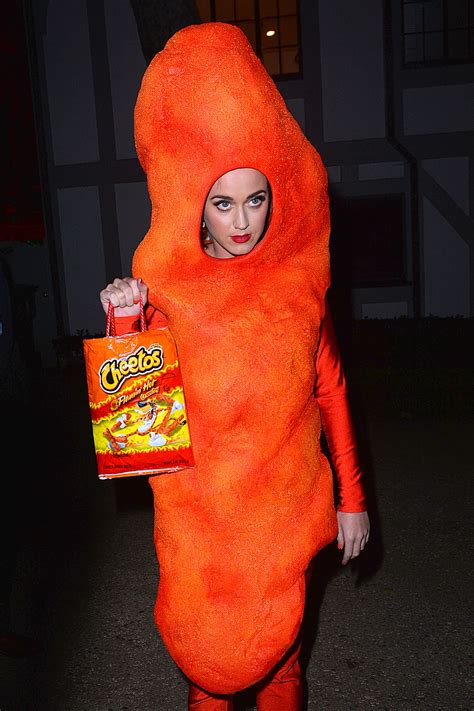 The 9 Most Stylish Celeb Halloween Costumes Of All Time Hot Halloween Costumes Funny