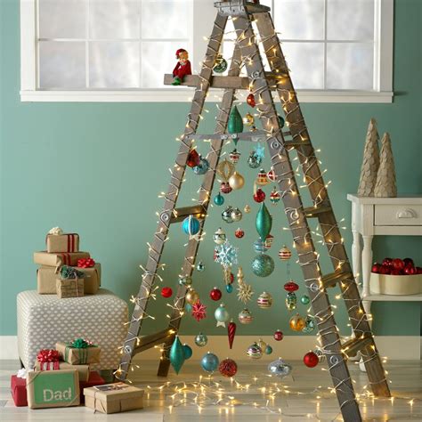 Check spelling or type a new query. Kreasi Pohon Natal Tkpaud / Pohon Natal Dari Bahan Bekas ...