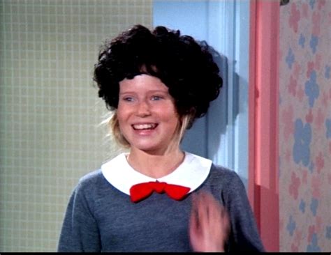 Jan And Her Wig The Brady Bunch Image 10950995 Fanpop