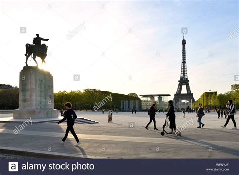 France Paris Area Listed As World Heritage By Unesco The Champ De