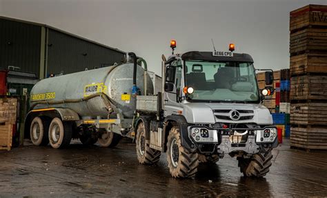 Agricultural contractor's Mercedes-Benz Unimog wins hands ...