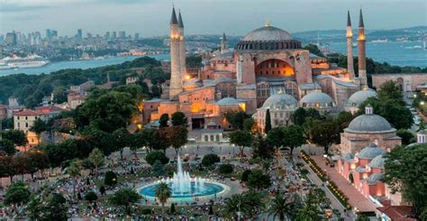 The city covers 25 districts of the istanbul province. Tours: Istanbul City Tour
