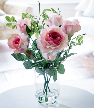 We only select the most realistic faux florals. Faux Silk Flowers - Everlasting Flowers