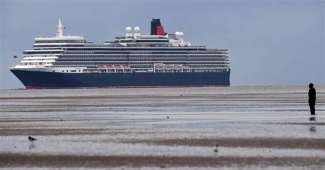 Robert jobson claimed on true royalty tv's the royal beat that her majesty will retire from royal life in 2021. Beroemde cruises Queen Elizabeth en Mary 2 geannuleerd tot ...