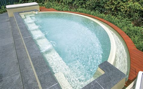 How A Vanishing Edge Swimming Pool Works Leisure Pools Canada